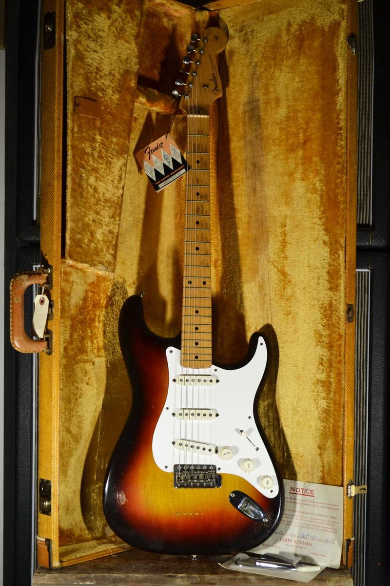 Cesco's Corner Guitars
